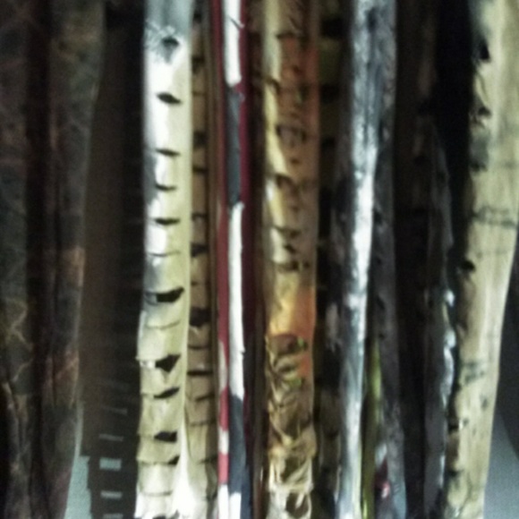 Scarfs - Picture 4 of 4